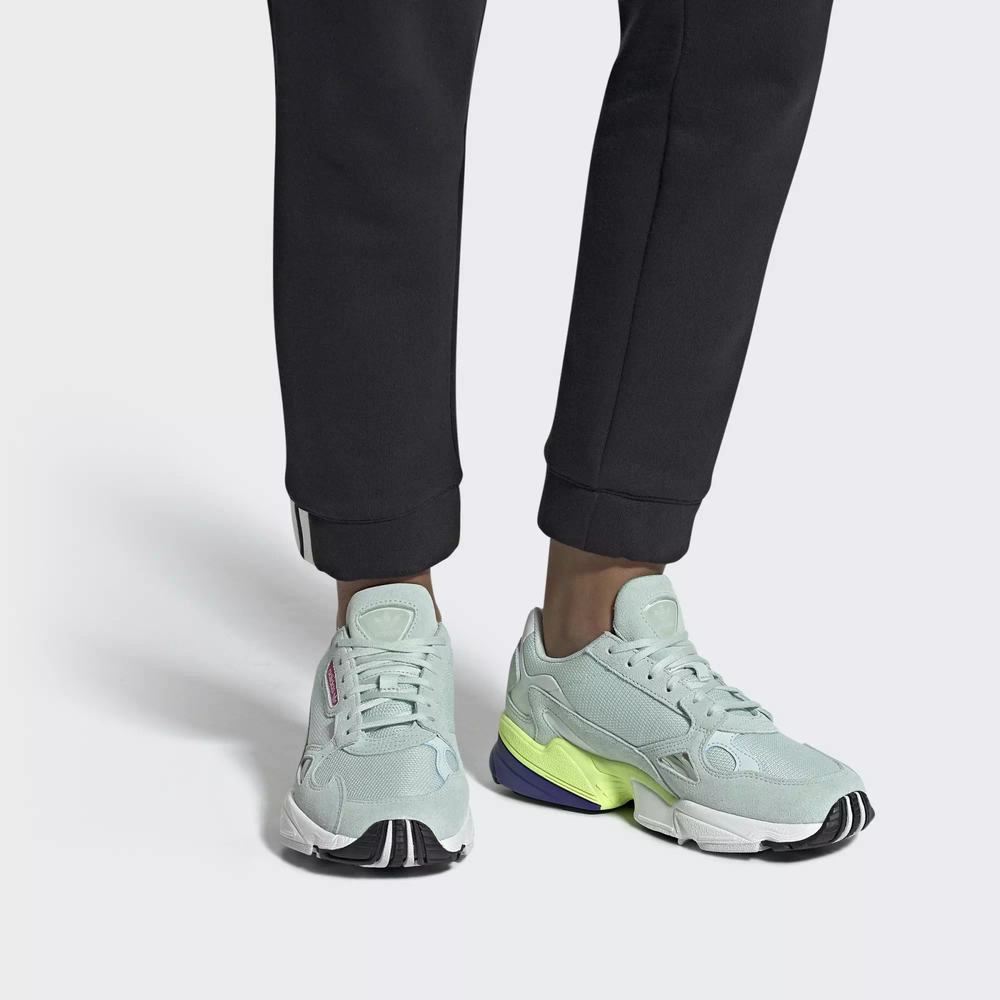 Adidas Falcon Tenis Verdes Para Mujer (MX-49383)